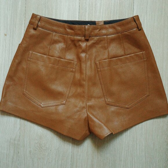 CULTNAKED High-Waisted Faux Leather Brown Short, Size: XS (Worn once!) - Picture 5 of 6